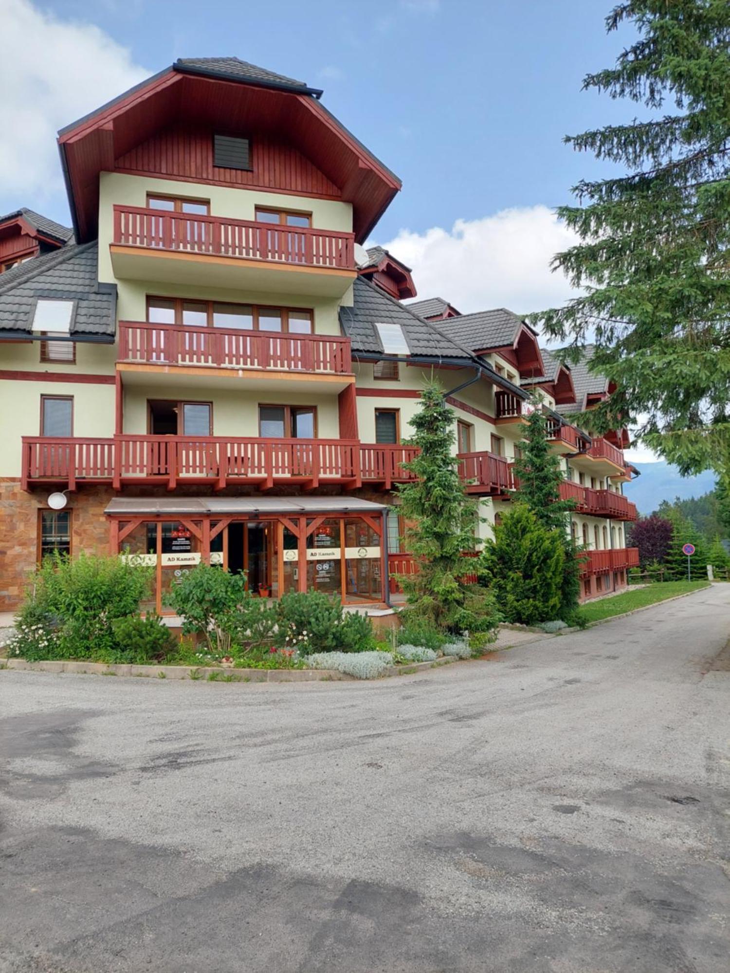 17 - 23 Ad Kamzík Apartman *